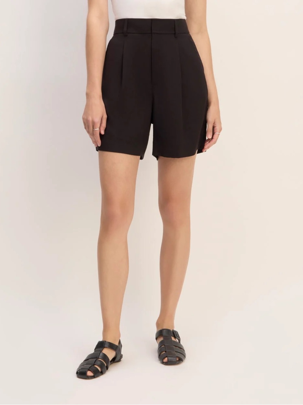 Everlane Black High-Waist Way-High Drape Shorts in Buttersmooth
